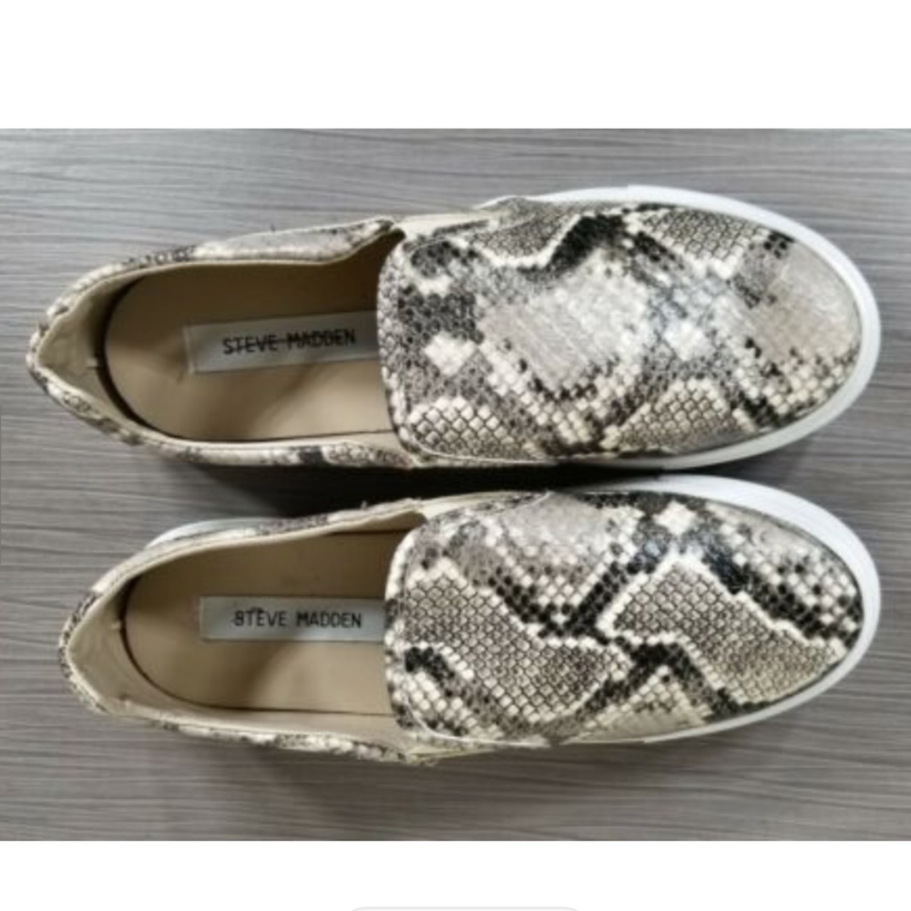 Steve Madden Women Natural Snake Ellen Slip-On Sneaker Lifestyle Sneakers